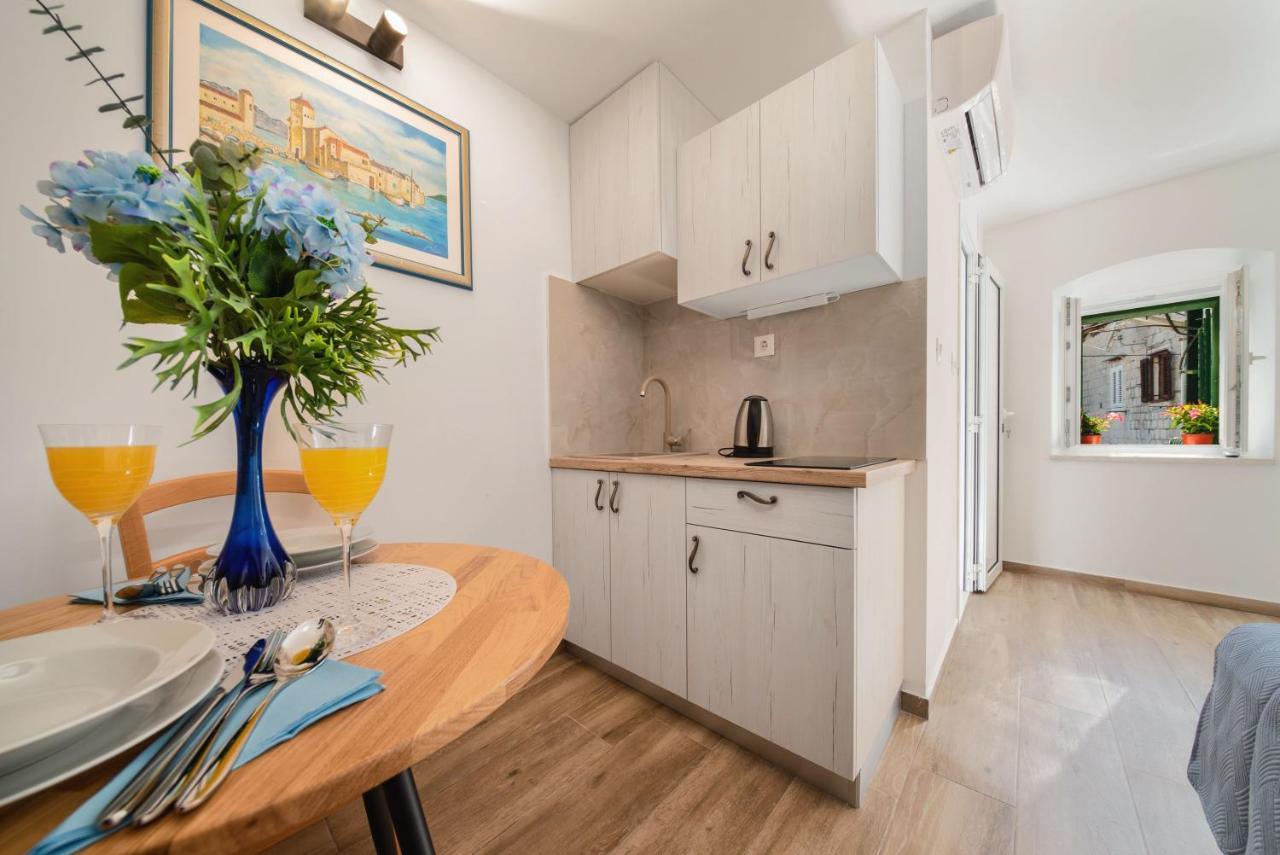 Apartments Jerolim Сплит Екстериор снимка