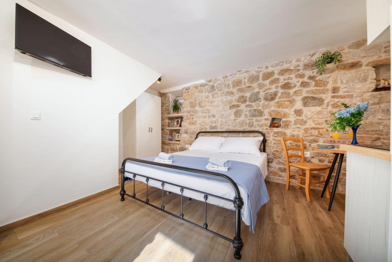 Apartments Jerolim Сплит Екстериор снимка