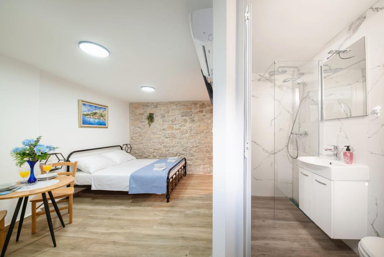 Apartments Jerolim Сплит Екстериор снимка